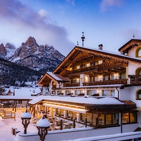 Sport Hotel Majarè Pozza di Fassa Buitenkant foto