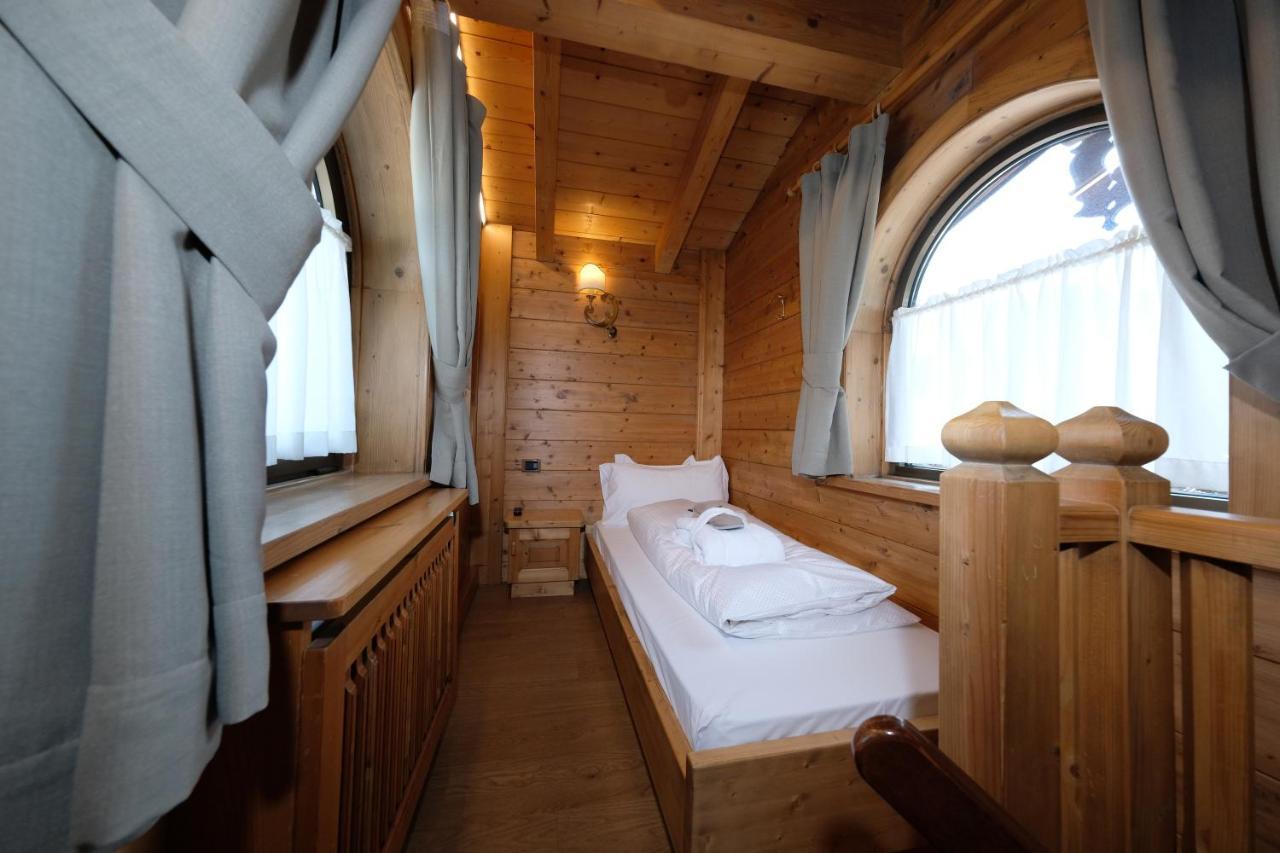 Sport Hotel Majarè Pozza di Fassa Buitenkant foto