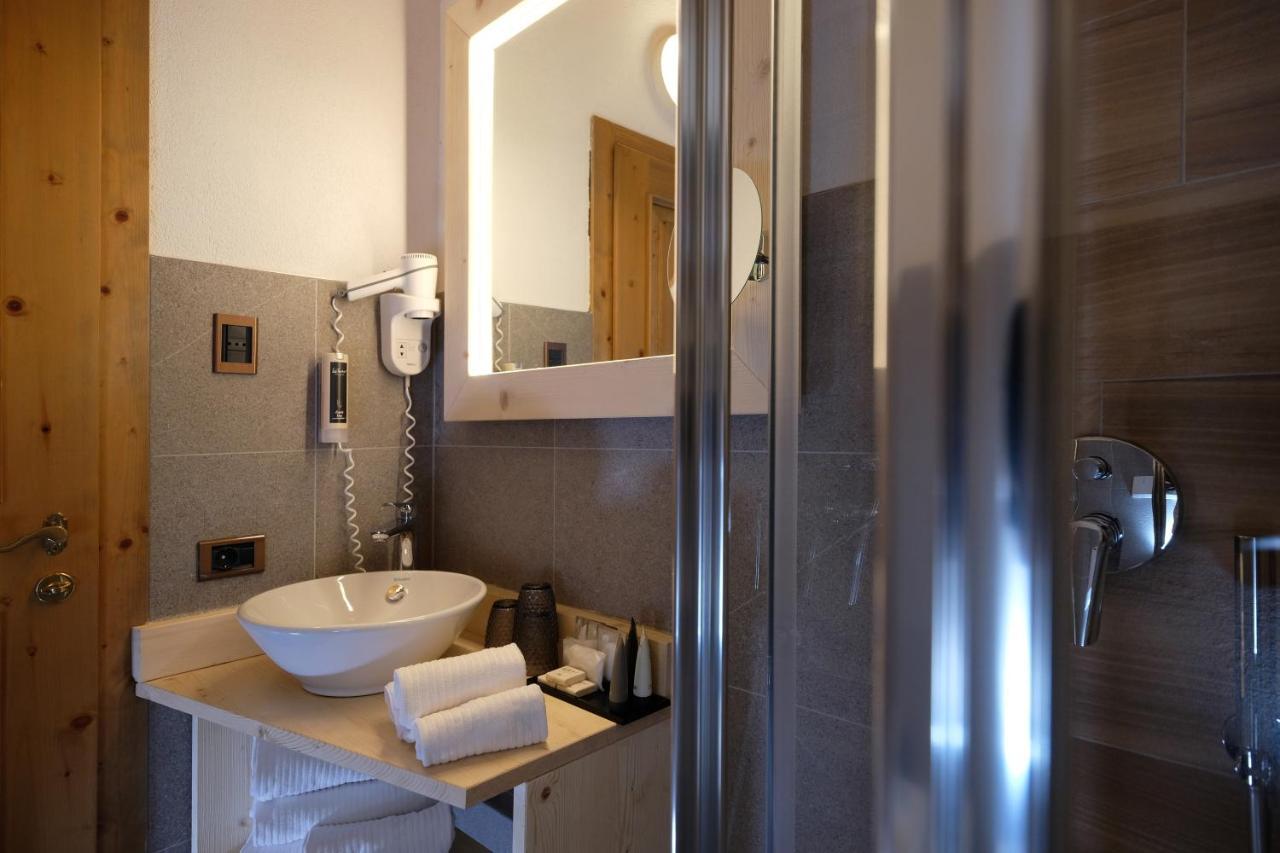 Sport Hotel Majarè Pozza di Fassa Buitenkant foto