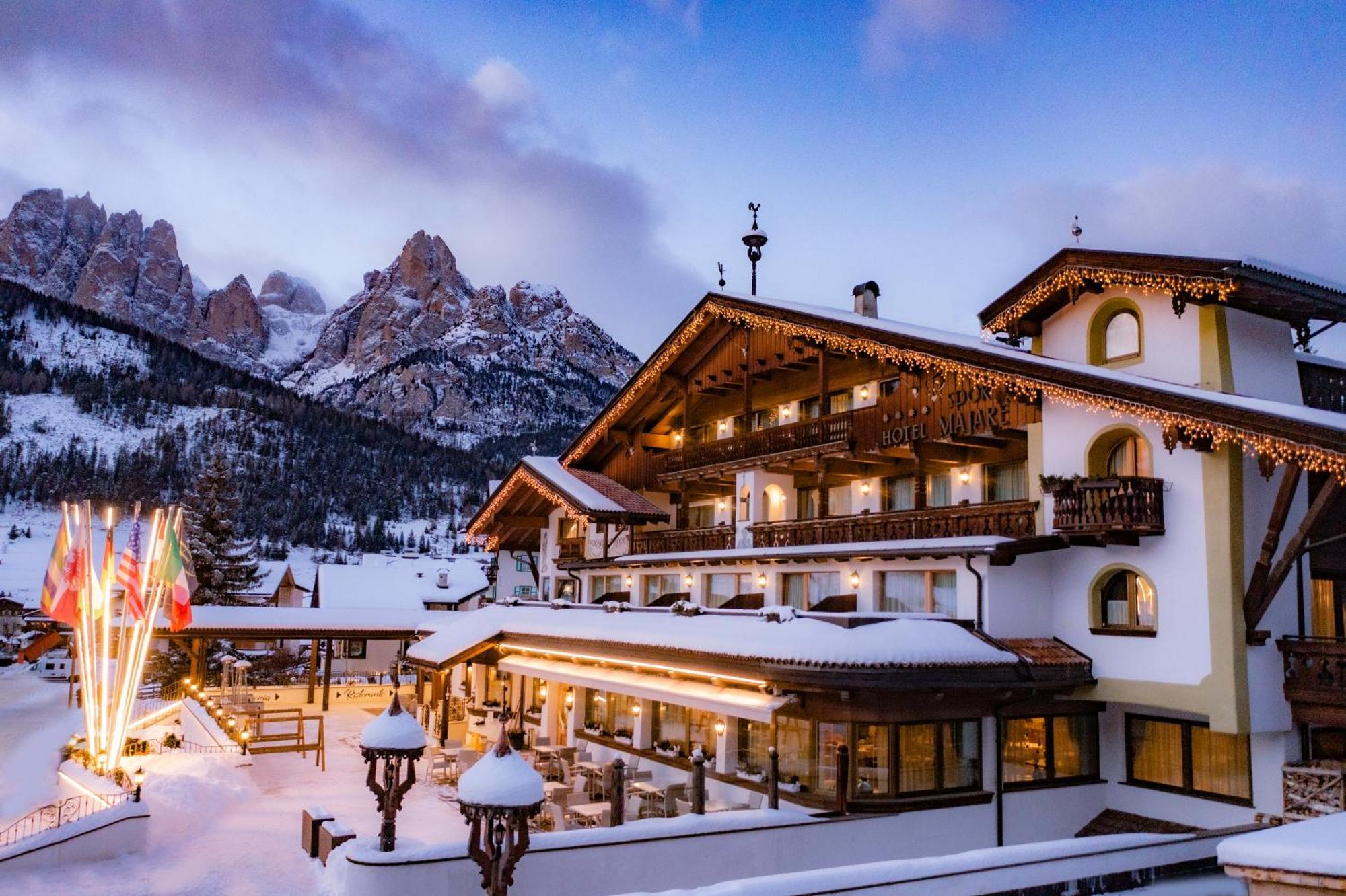 Sport Hotel Majarè Pozza di Fassa Buitenkant foto