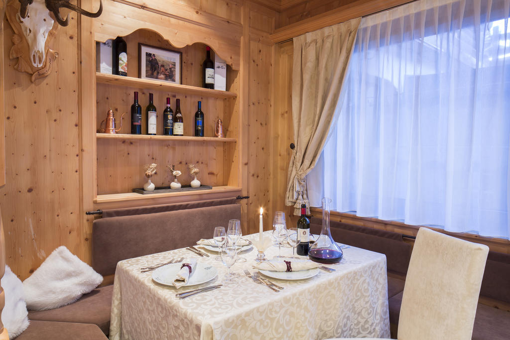Sport Hotel Majarè Pozza di Fassa Buitenkant foto
